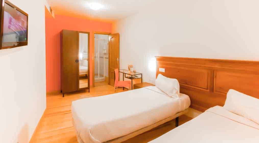 Kubik Hotel Caces Εξωτερικό φωτογραφία